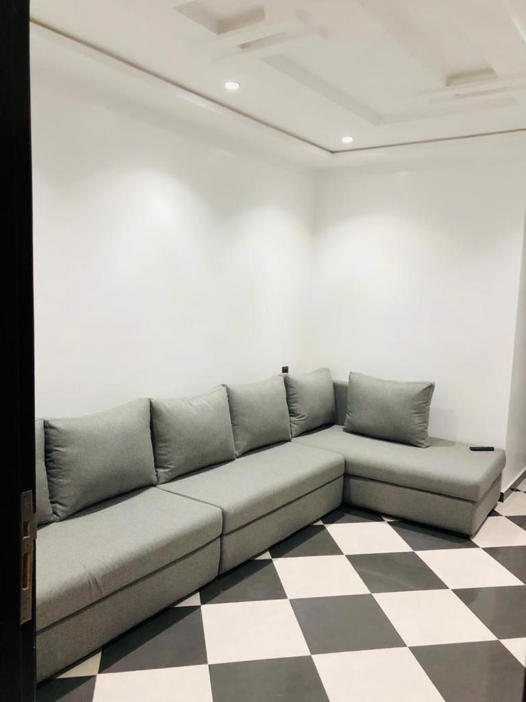 Dina Apartments فنيدك المظهر الخارجي الصورة