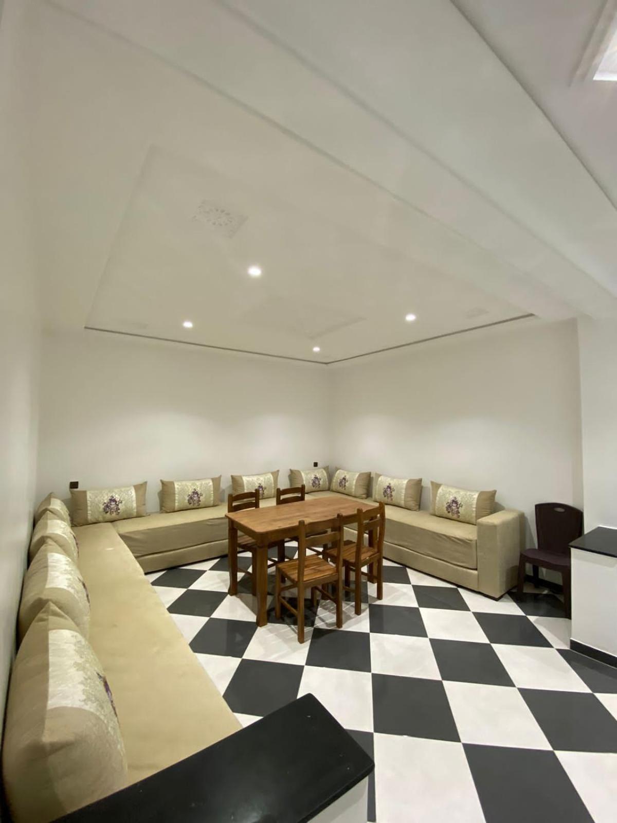 Dina Apartments فنيدك المظهر الخارجي الصورة